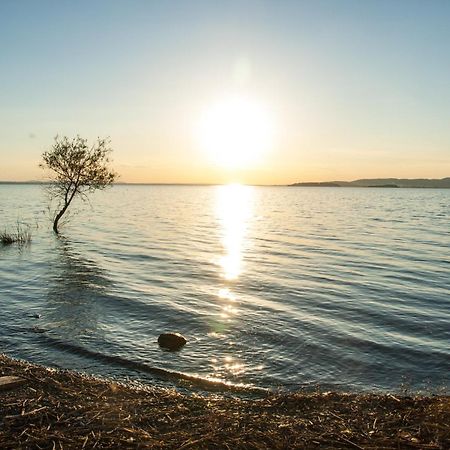 Cerquestra Camping Village Monte del Lago Buitenkant foto